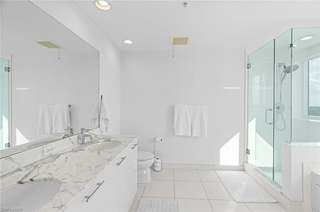 3000 Oasis Grand Blvd 1101, Fort Myers, FL 33916-21