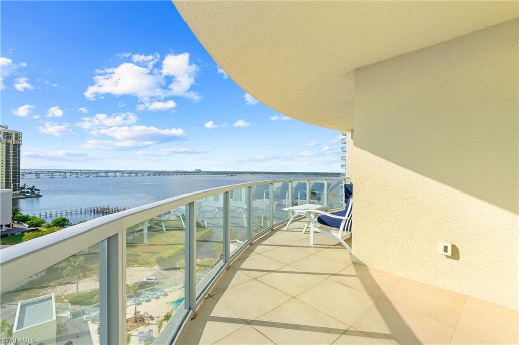 3000 Oasis Grand Blvd 1101, Fort Myers, FL 33916-23