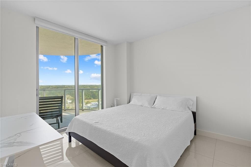 3000 Oasis Grand Blvd 1101, Fort Myers, FL 33916-6