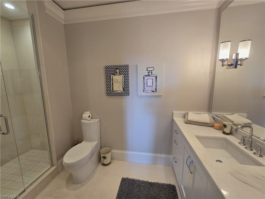 1935 7th St S, Naples, FL 34102-25