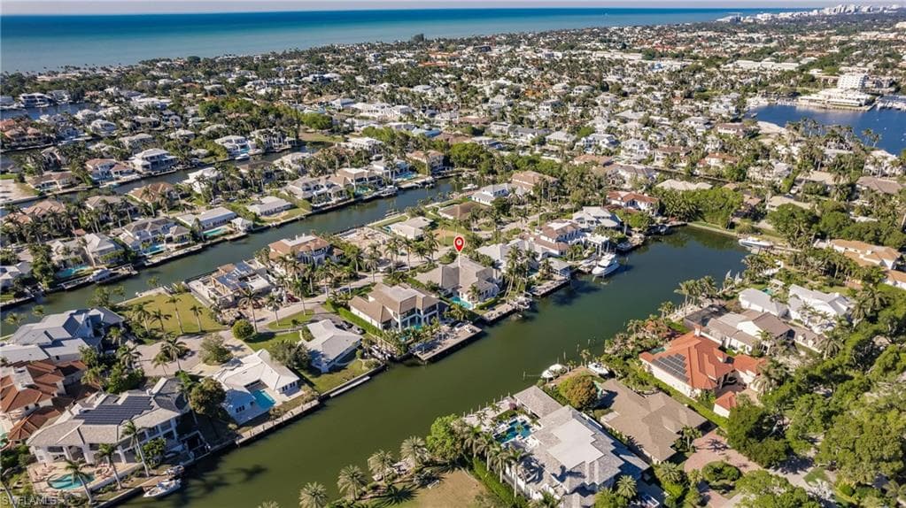 1935 7th St S, Naples, FL 34102-48