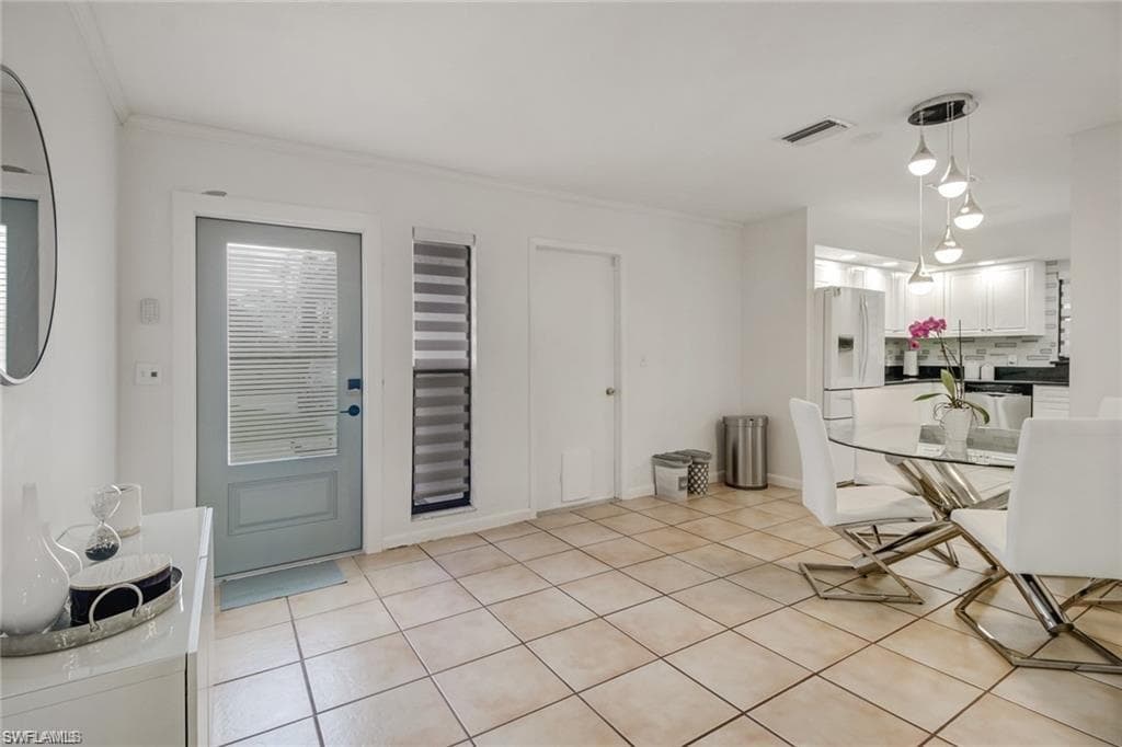 2969 54th Ln SW, Naples, FL 34116-12