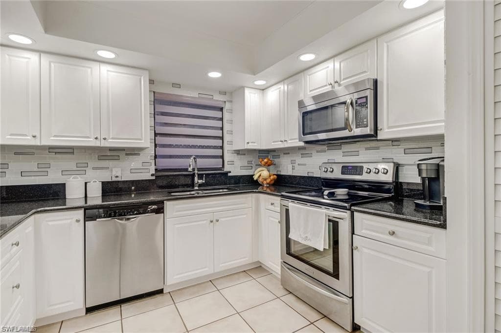 2969 54th Ln SW, Naples, FL 34116-16