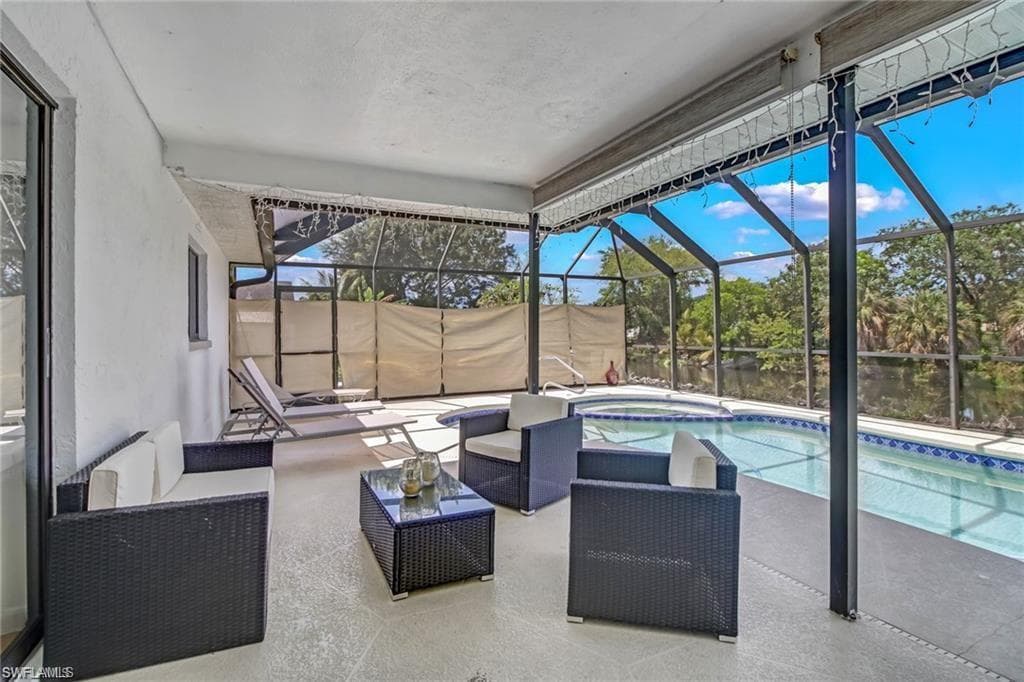 2969 54th Ln SW, Naples, FL 34116-5
