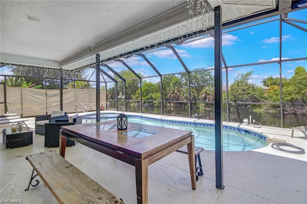 2969 54th Ln SW, Naples, FL 34116-6