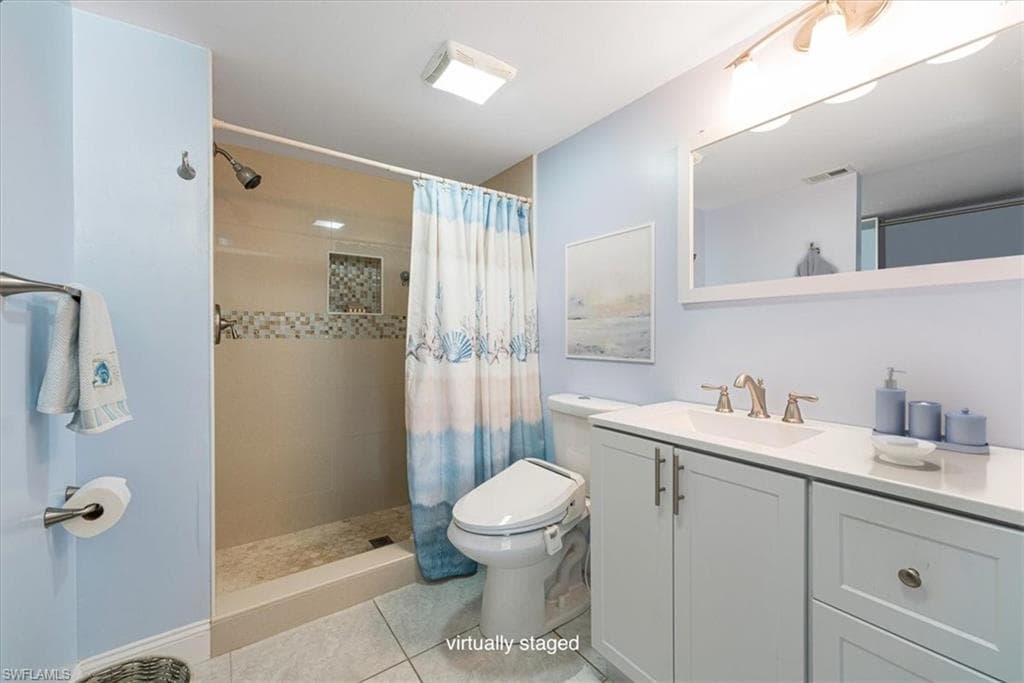 236 Pebble Beach Cir A102, Naples, FL 34113-11