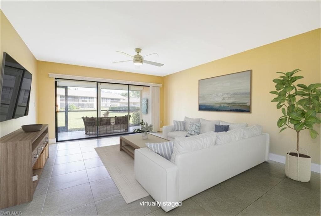 236 Pebble Beach Cir A102, Naples, FL 34113-1