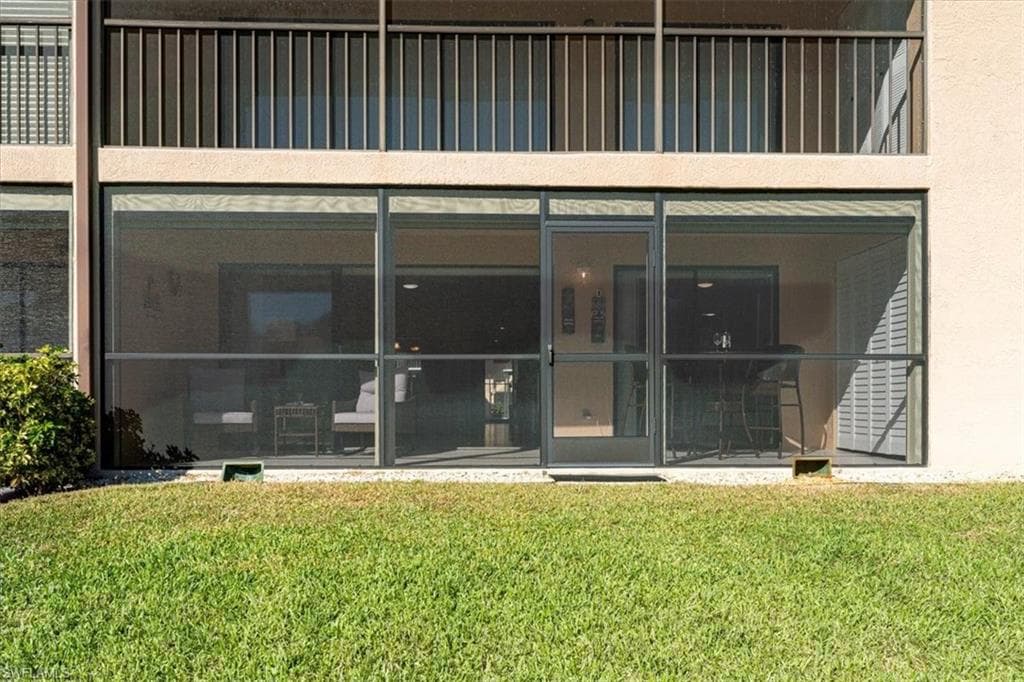 236 Pebble Beach Cir A102, Naples, FL 34113-23