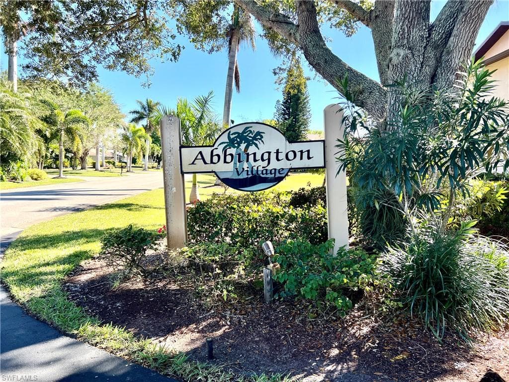 236 Pebble Beach Cir A102, Naples, FL 34113-31