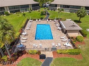 236 Pebble Beach Cir A102, Naples, FL 34113-3