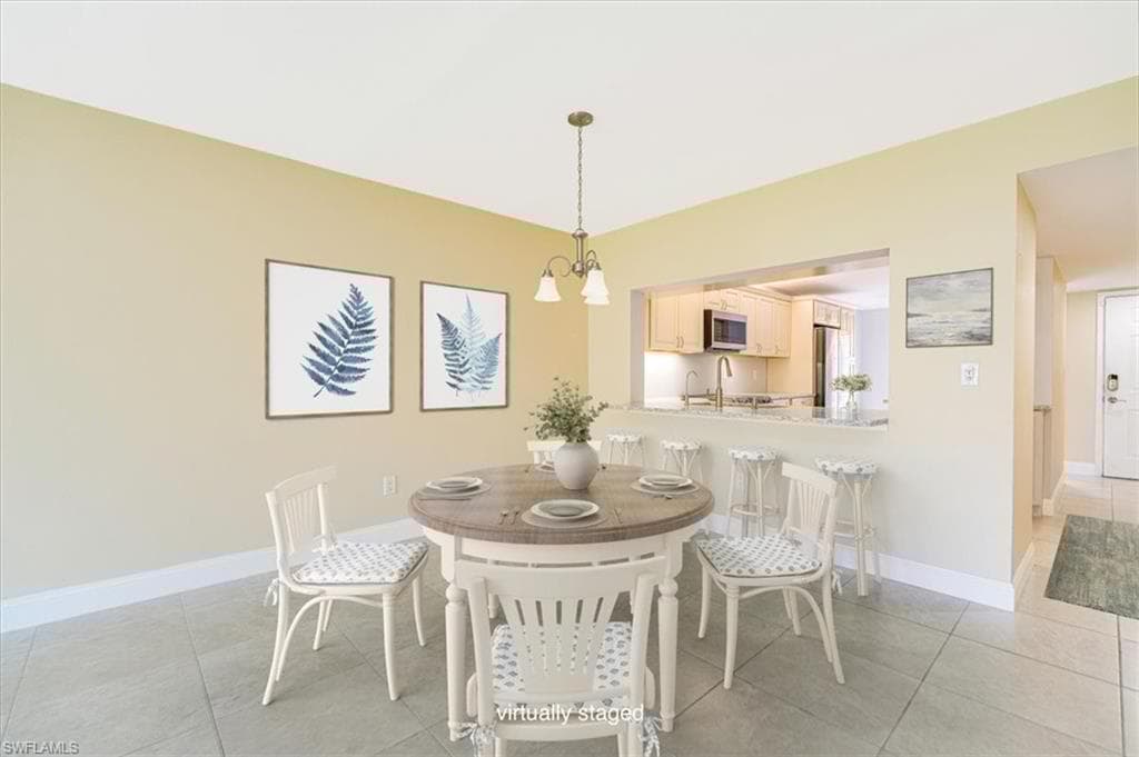 236 Pebble Beach Cir A102, Naples, FL 34113-5