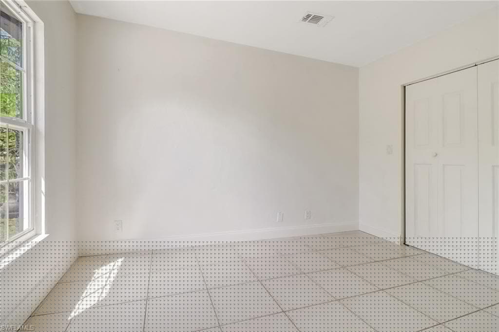 5330 Catts St, Naples, FL 34113-16