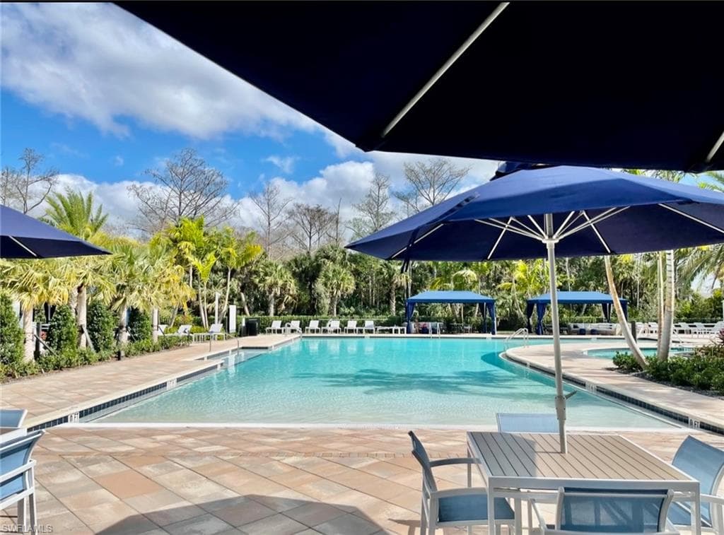 12349 Dahlia Ct, Naples, FL 34120-9