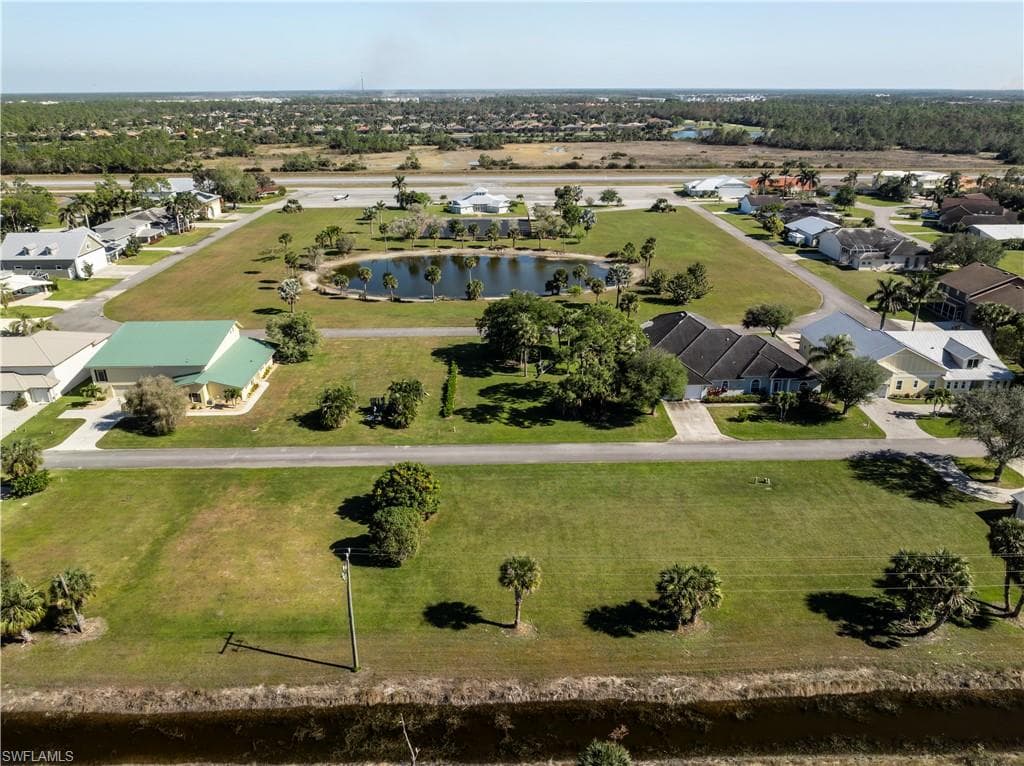 4001 Skyway Dr Lot#20, Naples, FL 34112-2926-4