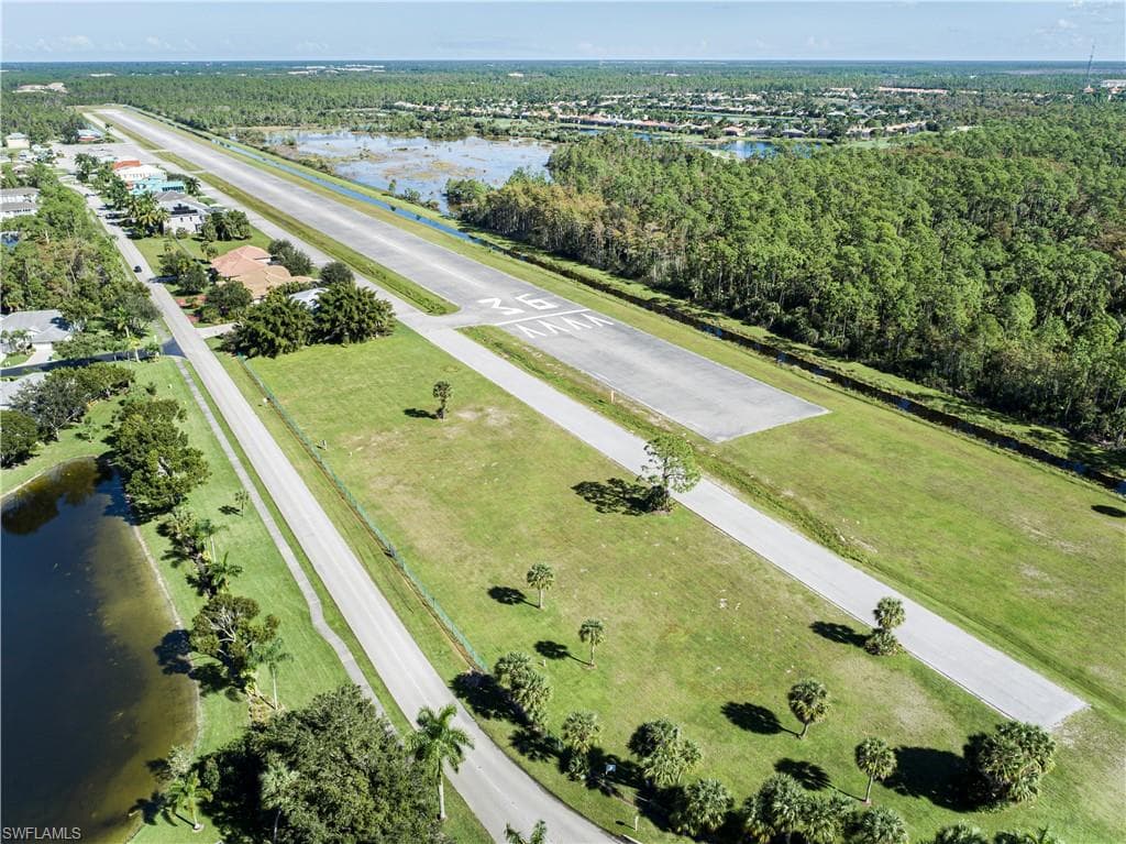 4001 Skyway Dr Lot#20, Naples, FL 34112-2926-6