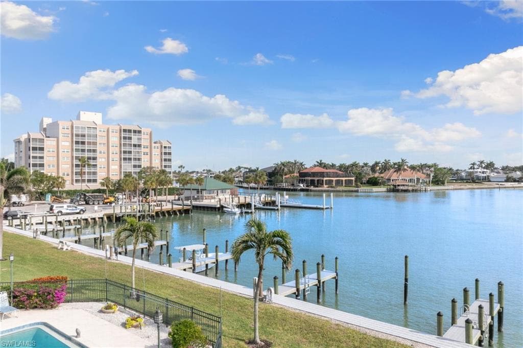 933 Collier Ct C304, Marco Island, FL 34145-33