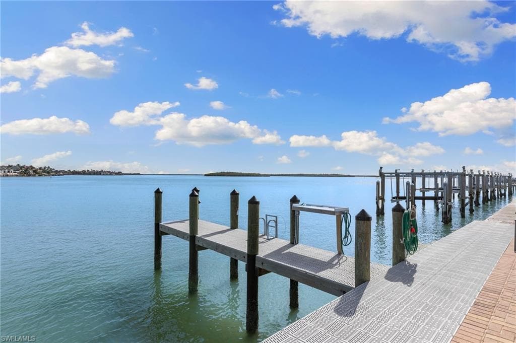 933 Collier Ct C304, Marco Island, FL 34145-34