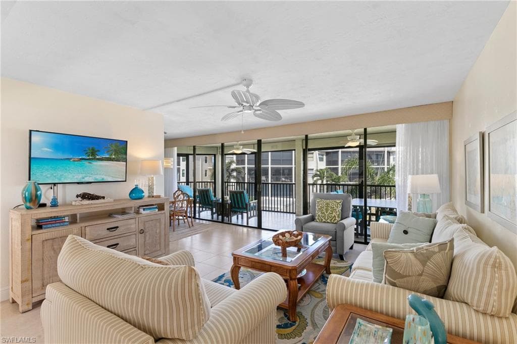 933 Collier Ct C304, Marco Island, FL 34145-3