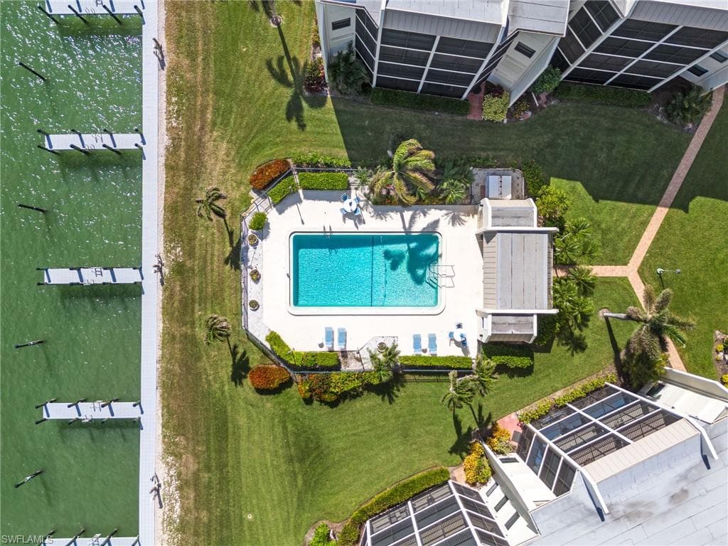 933 Collier Ct C304, Marco Island, FL 34145-39