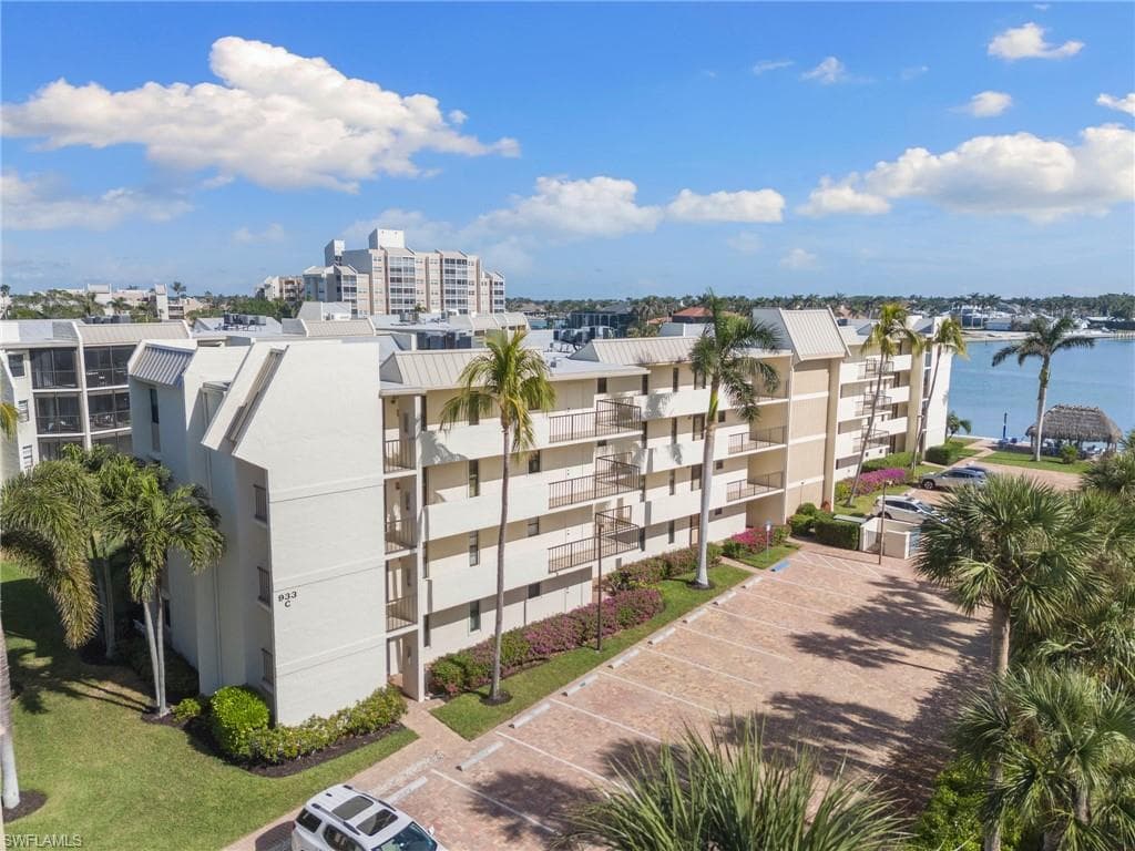 933 Collier Ct C304, Marco Island, FL 34145-41