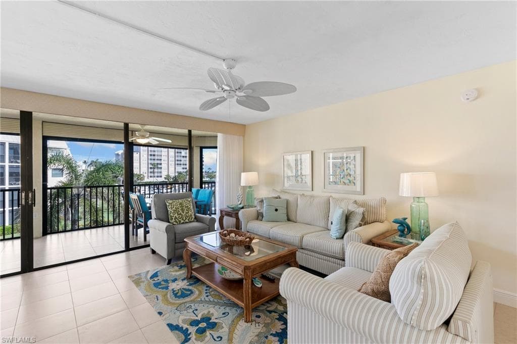 933 Collier Ct C304, Marco Island, FL 34145-4