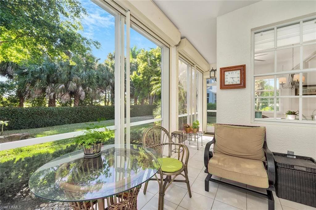 2165 Hawksridge Dr 1302, Naples, FL 34105-22