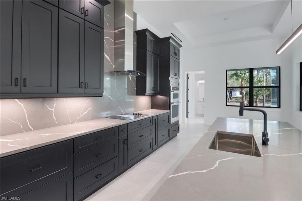 368 14th St SE, Naples, FL 34117-13
