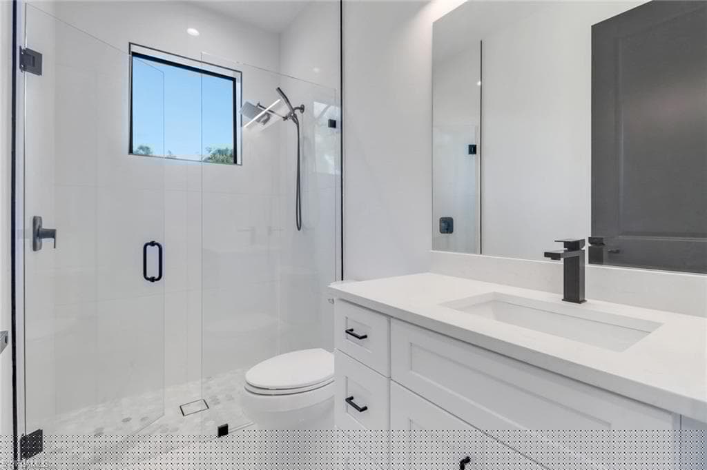 368 14th St SE, Naples, FL 34117-45