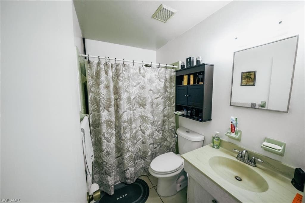 43 Tangerine Ct, Lehigh Acres, FL 33936-12