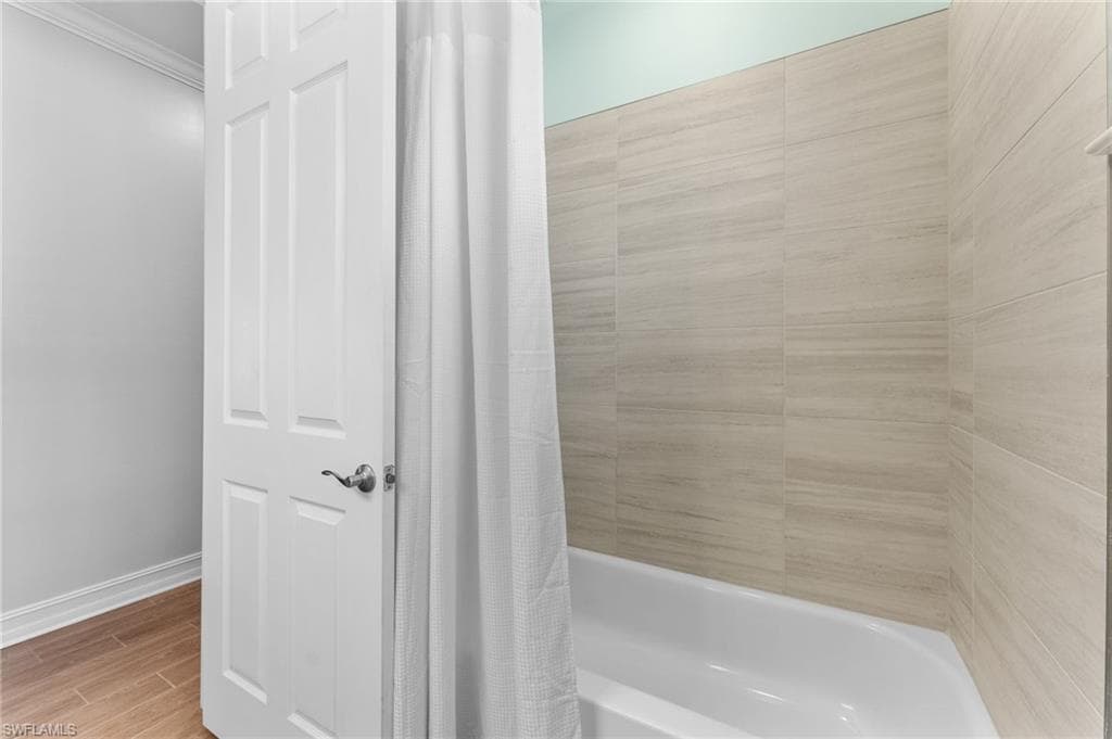 16781 Seasons Coast Dr, Bonita Springs, FL 34135-18