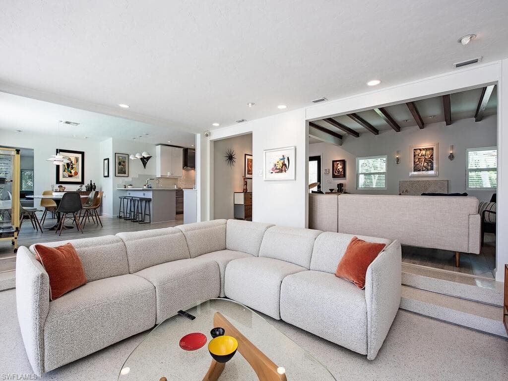 2143 Marina Dr, Naples, FL 34102-8