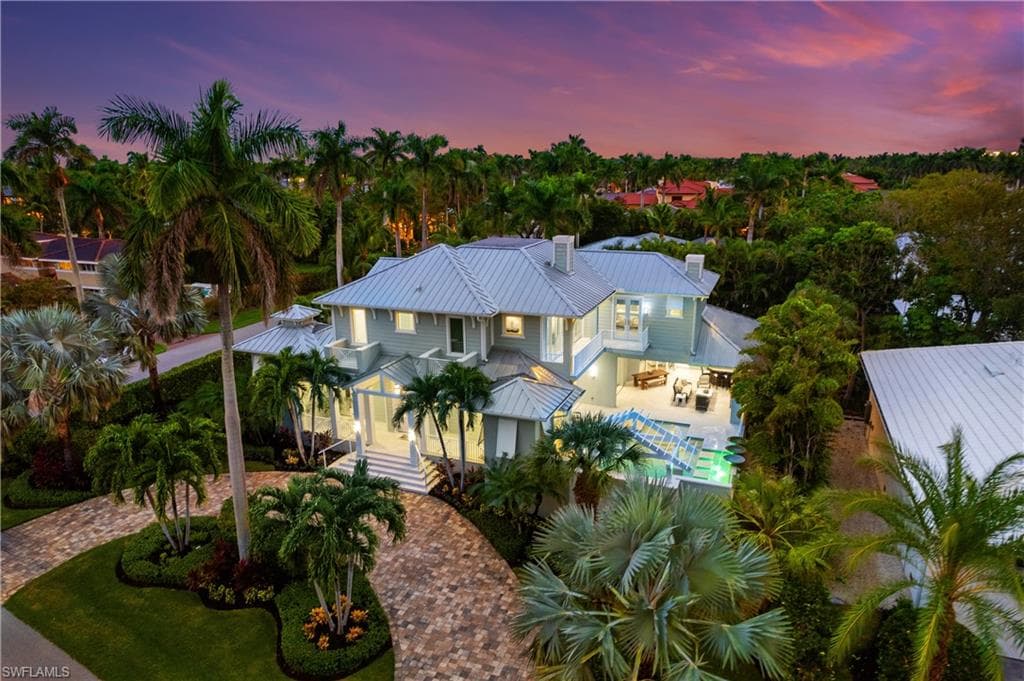 2550 Windward Way, Naples, FL 34103-3