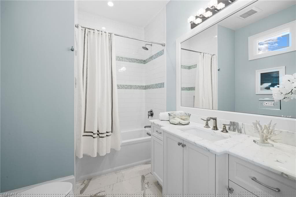 2550 Windward Way, Naples, FL 34103-44