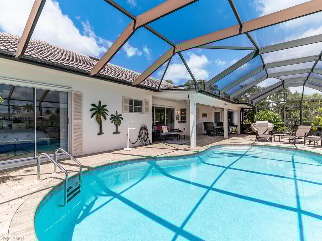 593 Barfield Dr, Marco Island, FL 34145-28