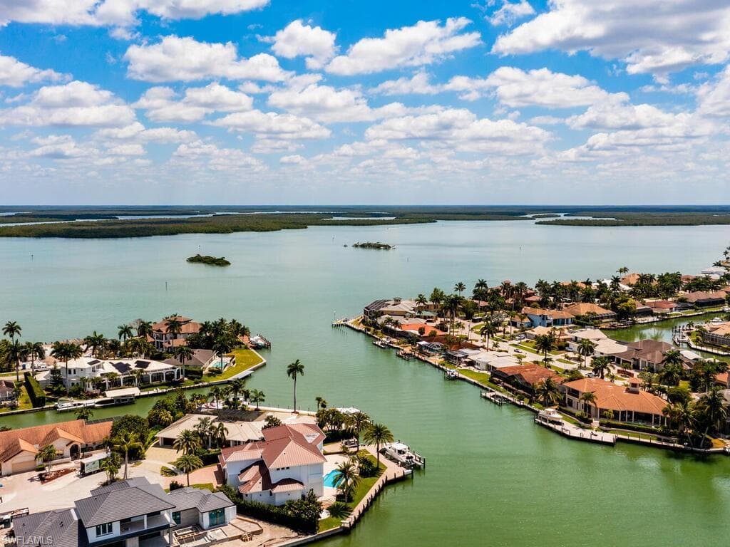 593 Barfield Dr, Marco Island, FL 34145-38