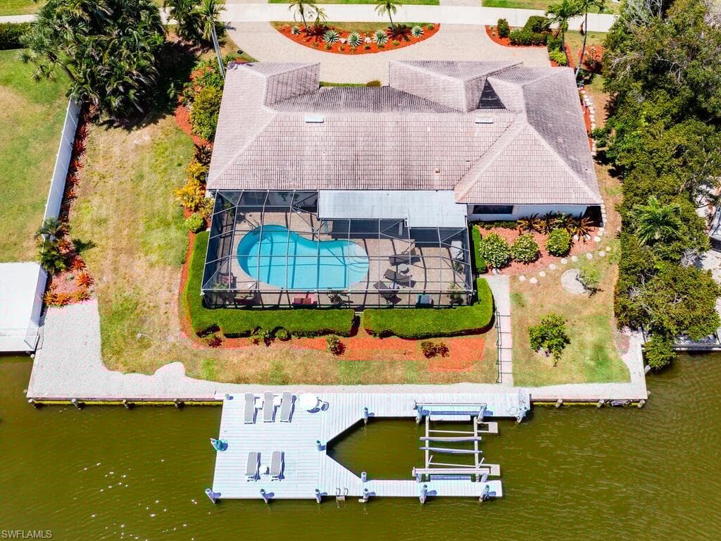 593 Barfield Dr, Marco Island, FL 34145-42
