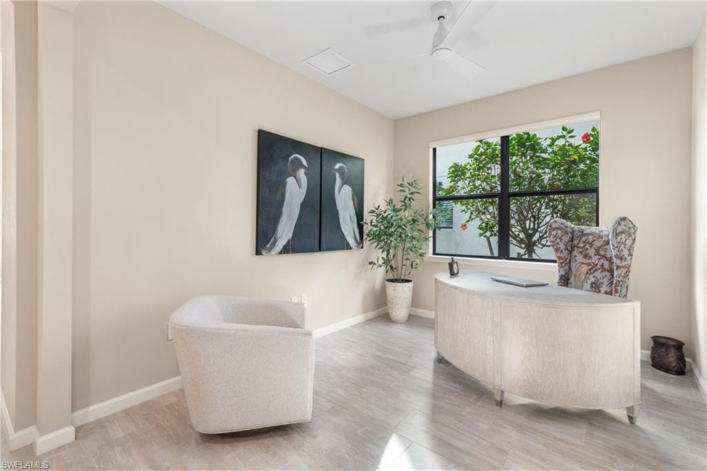 7370 Mockingbird Ct, Naples, FL 34114-14