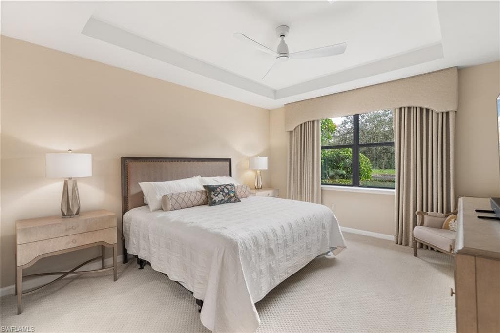 7370 Mockingbird Ct, Naples, FL 34114-16