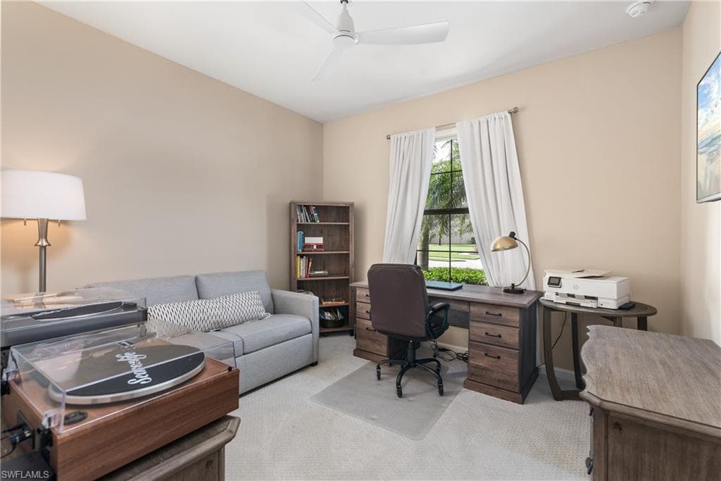 7370 Mockingbird Ct, Naples, FL 34114-20