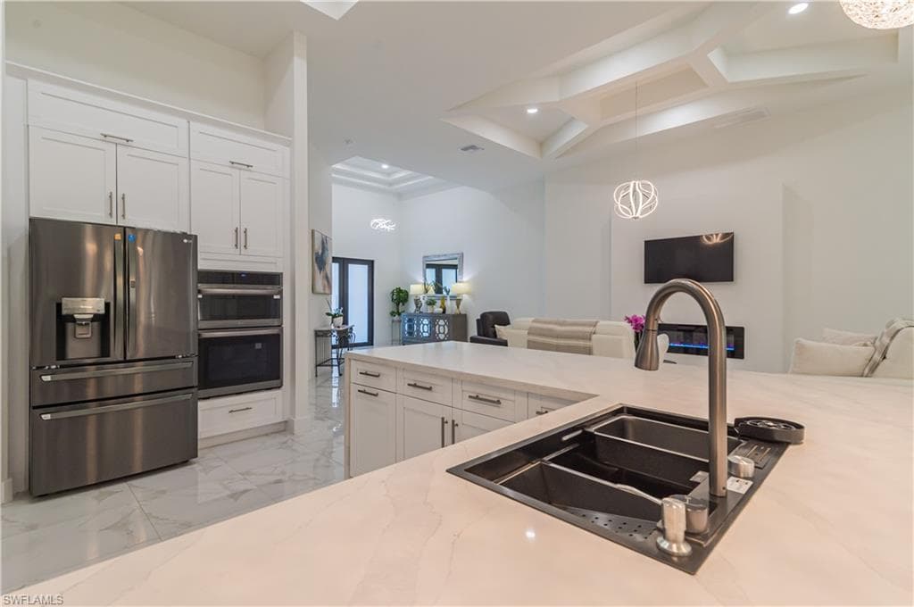 3524 29th Ave SW, Naples, FL 34117-22