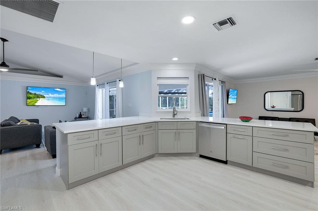 1191 13th St SW, Naples, FL 34117-9