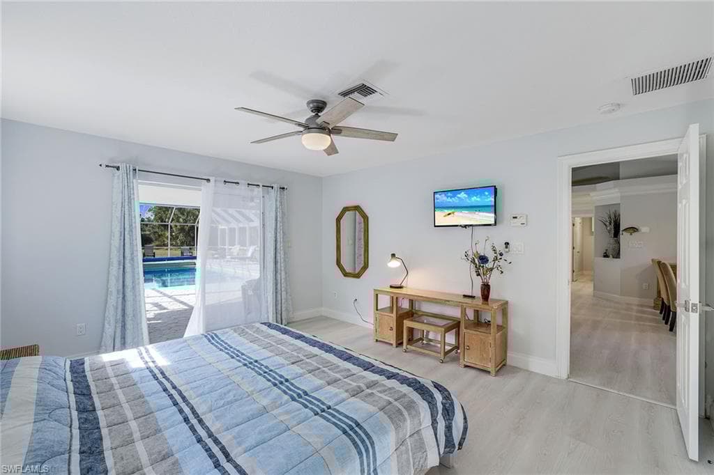 1191 13th St SW, Naples, FL 34117-15