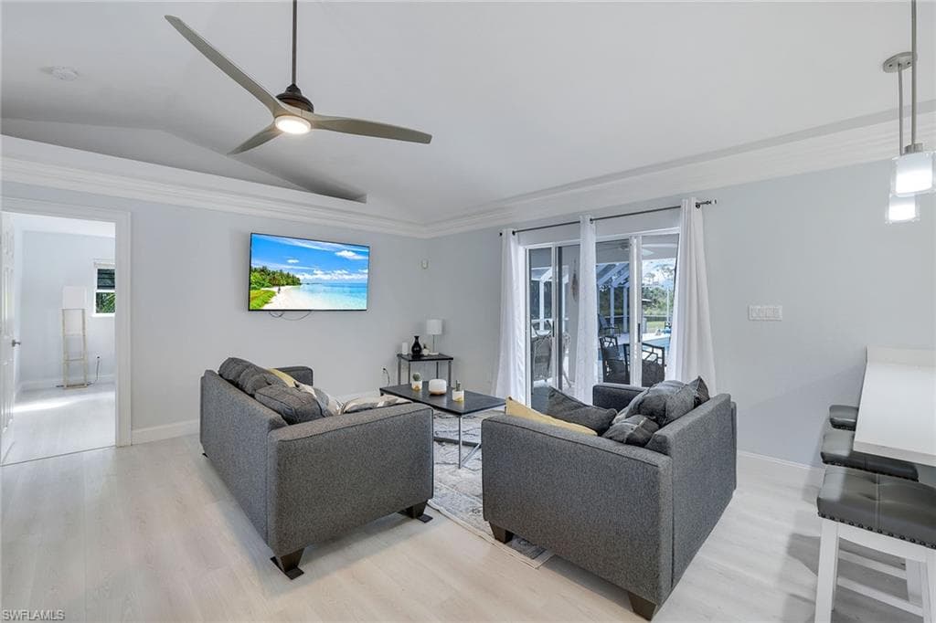 1191 13th St SW, Naples, FL 34117-4