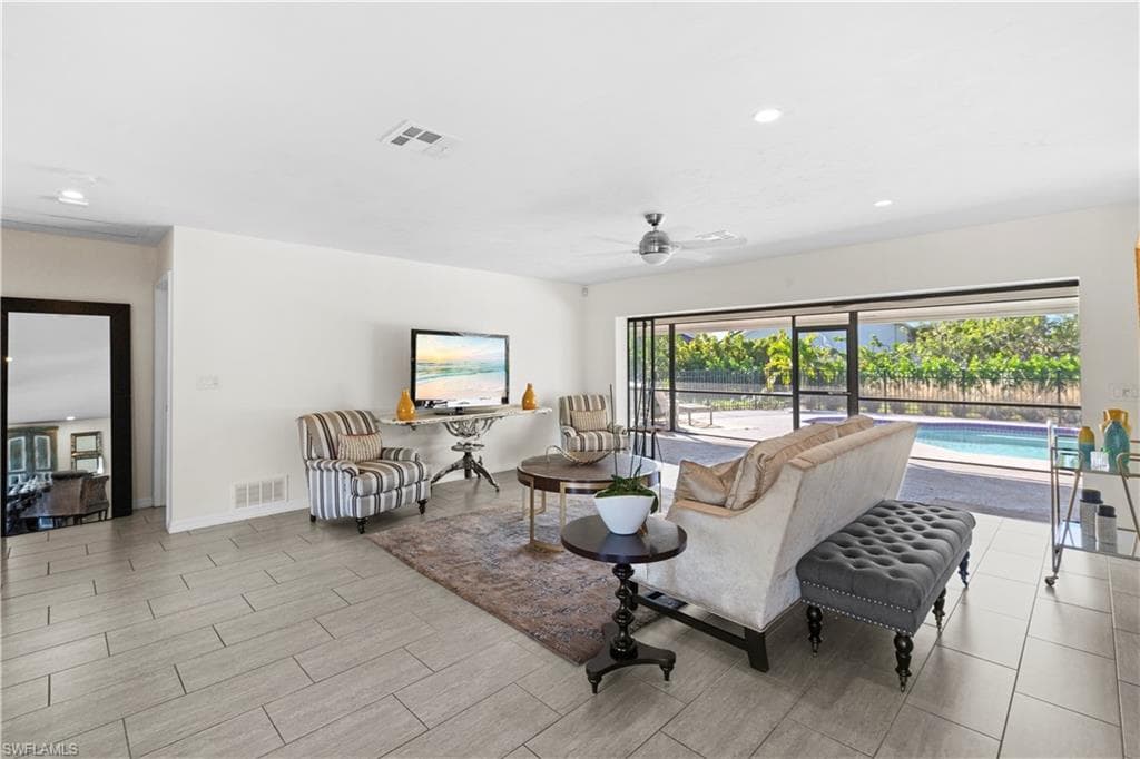 2255 Imperial Golf Course Blvd, Naples, FL 34110-4