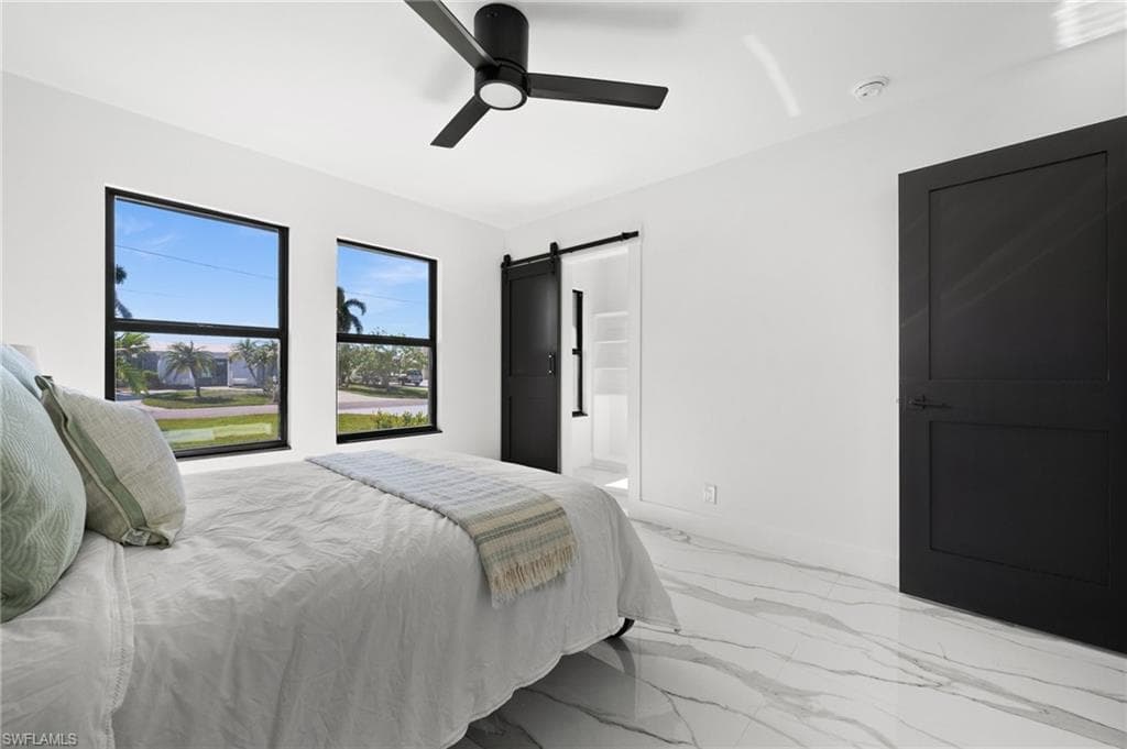 135 Tahiti Cir, Naples, FL 34113-26