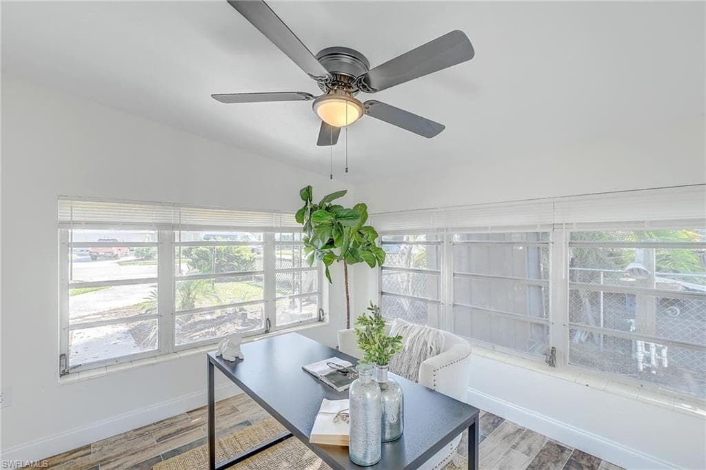4250 Lagg Ave, Fort Myers, FL 33901-13