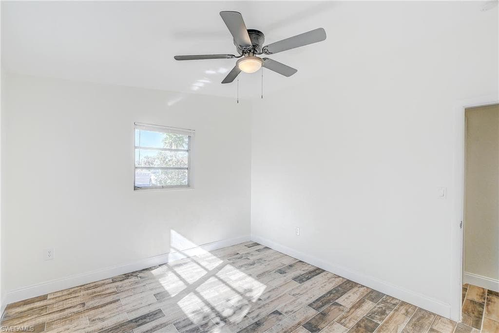 4250 Lagg Ave, Fort Myers, FL 33901-28