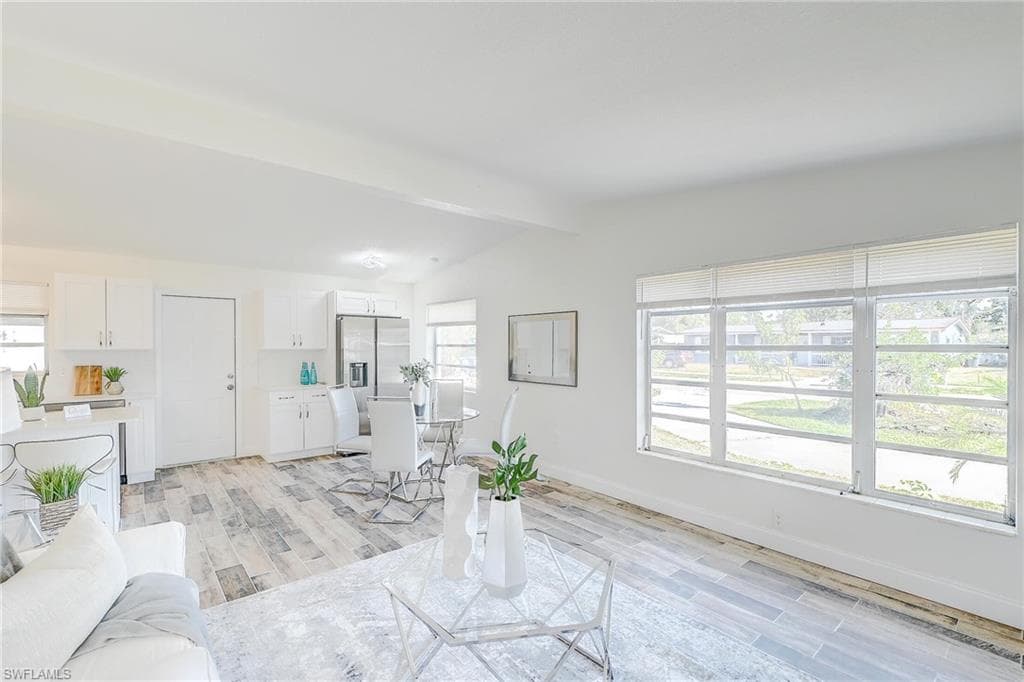 4250 Lagg Ave, Fort Myers, FL 33901-7