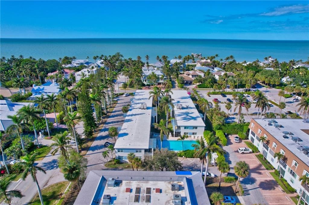 1295 Gulf Shore Blvd S 134, Naples, FL 34102-27