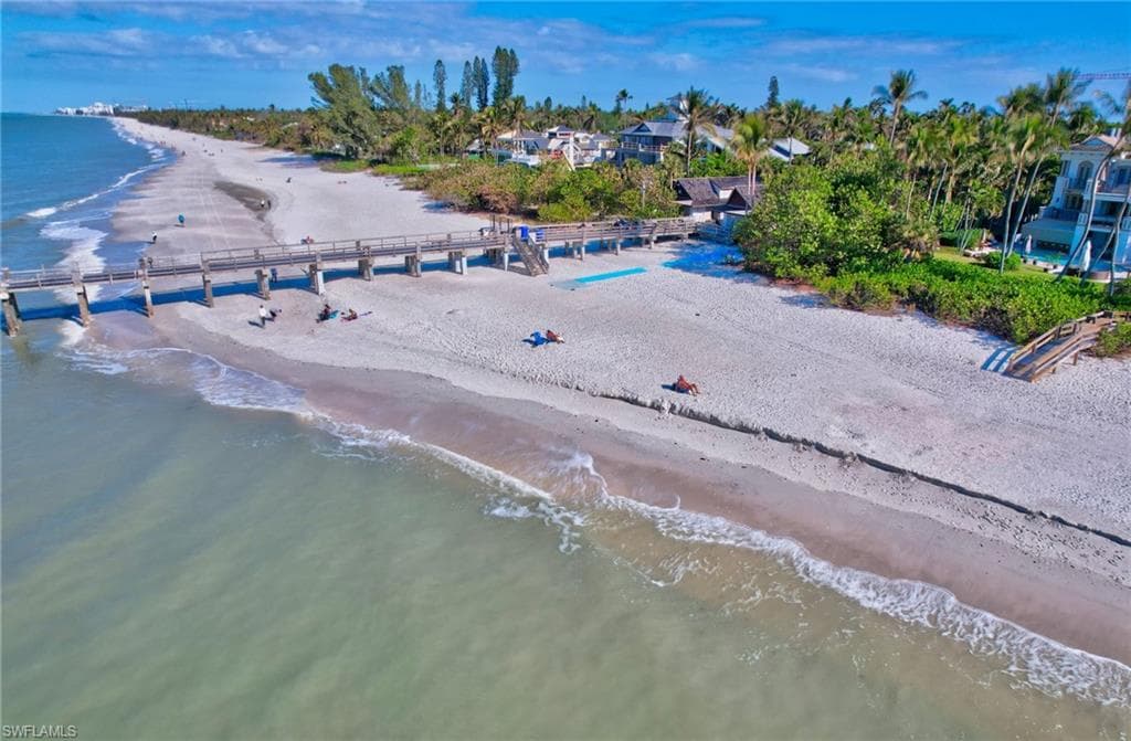 1295 Gulf Shore Blvd S 134, Naples, FL 34102-44